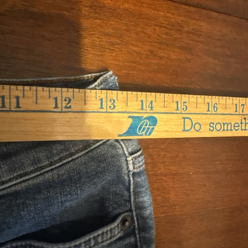 Urban Outfitters High Rise Raw Hem‎ Jeans Size 26 Button Fly Blue Stretch Denim